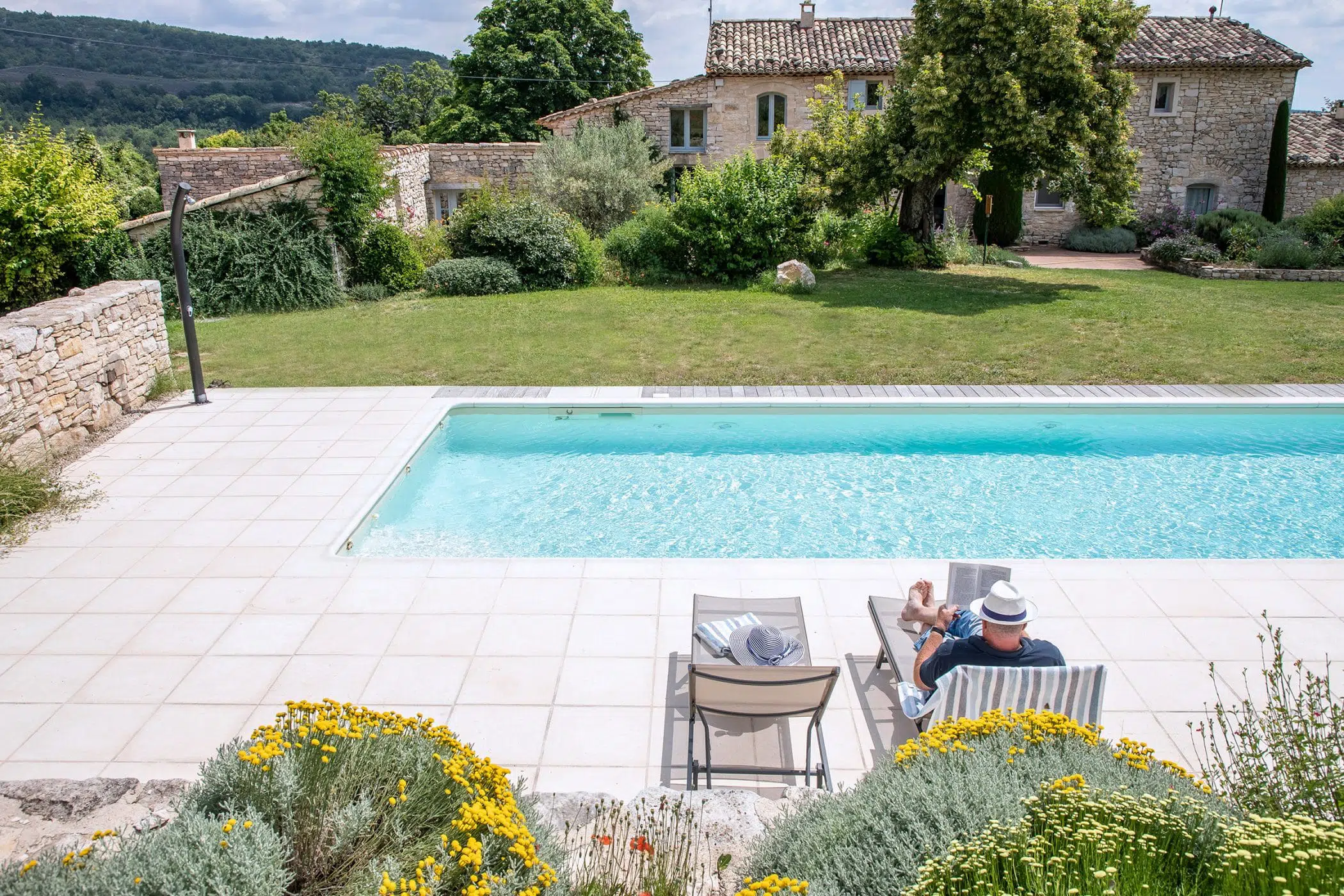 piscines_magiline_forme_xxl_2018-MAGILINE-PROVENCEPISCINES-FREDPIEAU-4-scaled