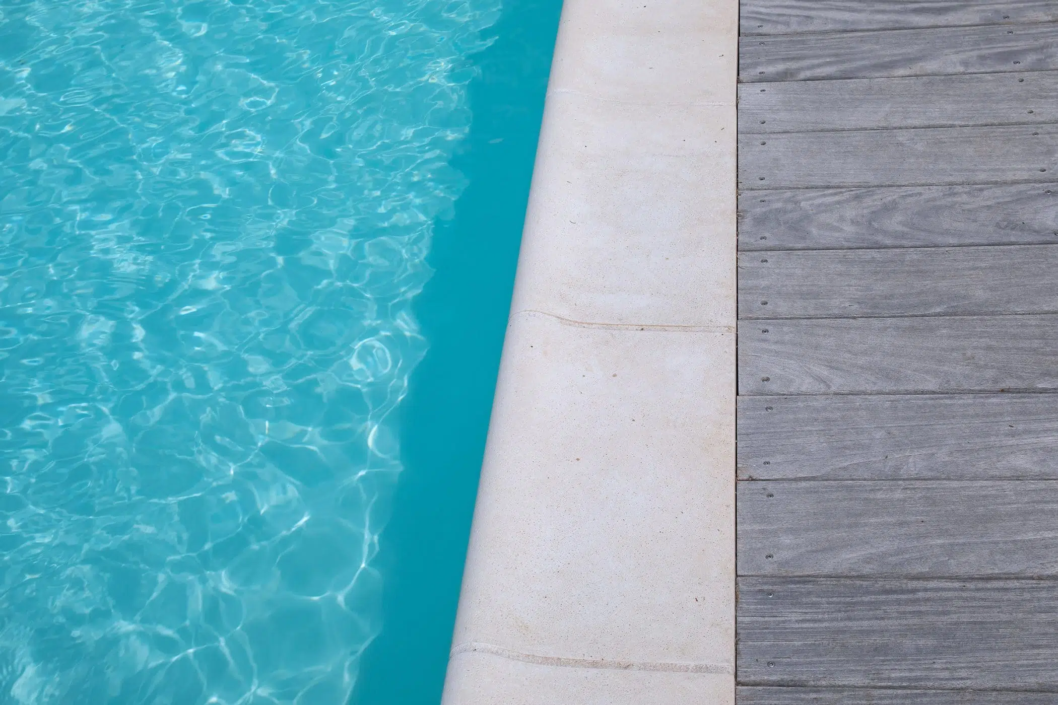 piscines_magiline_forme_xxl_2018-MAGILINE-PROVENCEPISCINES-FREDPIEAU-5-scaled