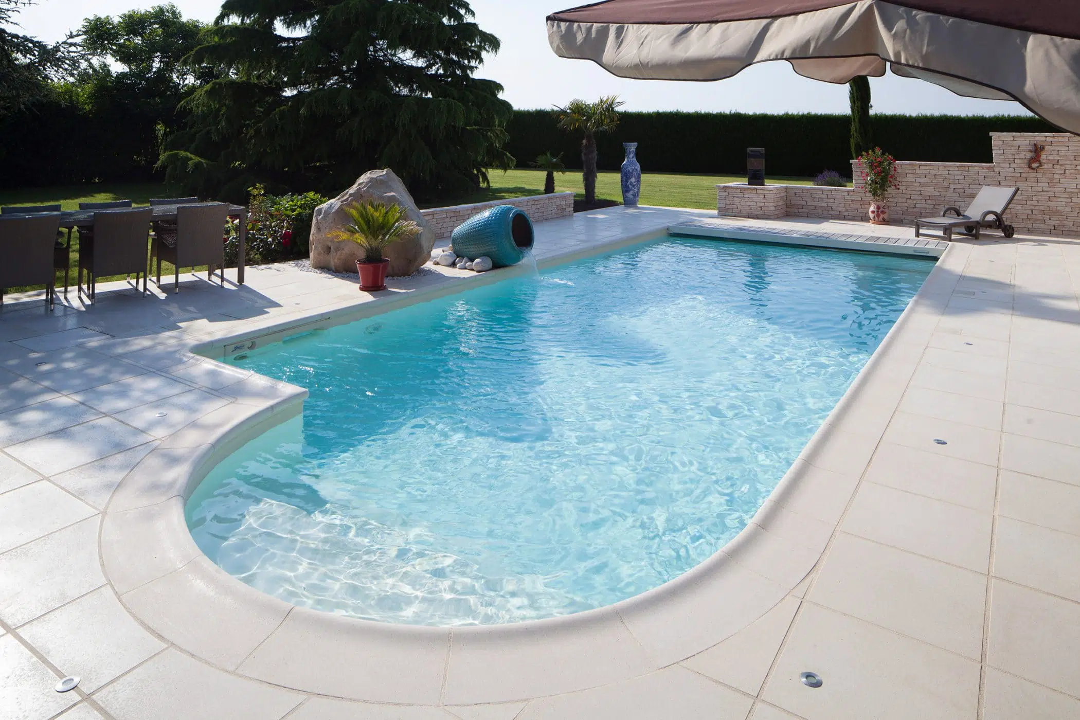 piscines_magiline_escalier_roman_MagicPiscines-88-scaled